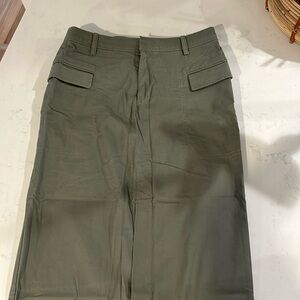 New Gap Women’s Cargo Skirt